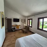 Is Benas Country Hotell