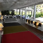 Is Benas Country Hotell 4*