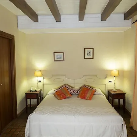 Is Benas Country Hotel San Vero Milis