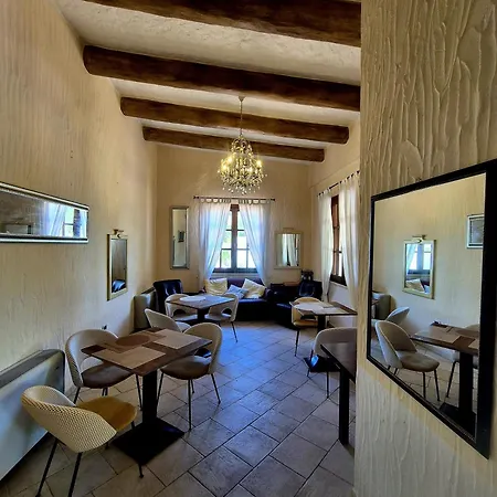 Is Benas Country Hotell