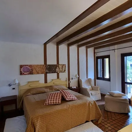 Hotel Is Benas Country San Vero Milis
