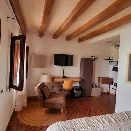 Hotel Is Benas Country San Vero Milis