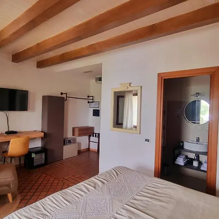 Is Benas Country Hotel 4*