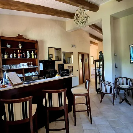 Is Benas Country Hotel 4*