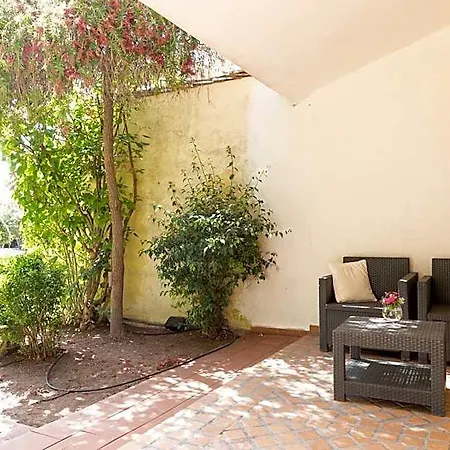 Is Benas Country מלון 4*