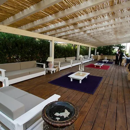 Is Benas Country Hotel