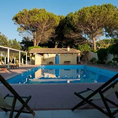 Hotel Is Benas Country San Vero Milis