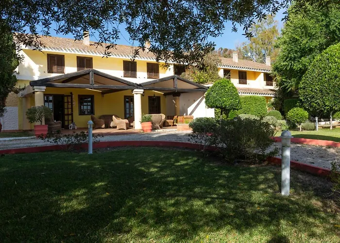 Is Benas Country Hotel