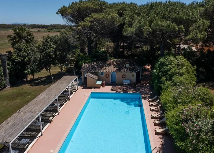 Hotel Is Benas Country