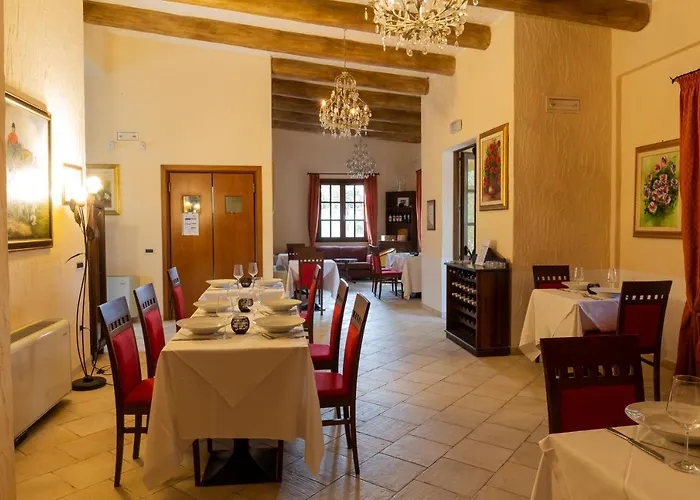 Is Benas Country Hotel