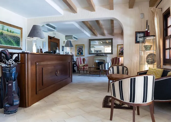 Hotel Is Benas Country