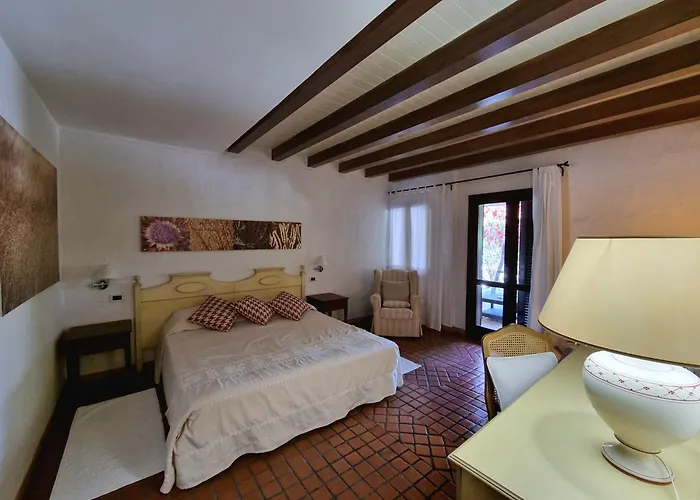 Is Benas Country Hotel