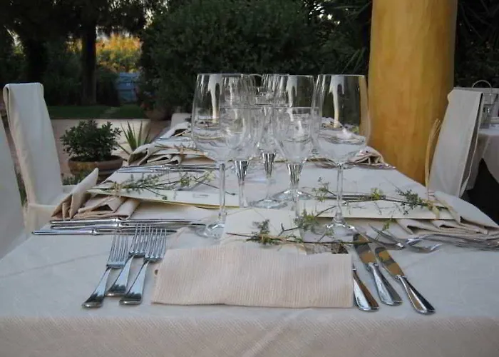 Hotel Is Benas Country San Vero Milis